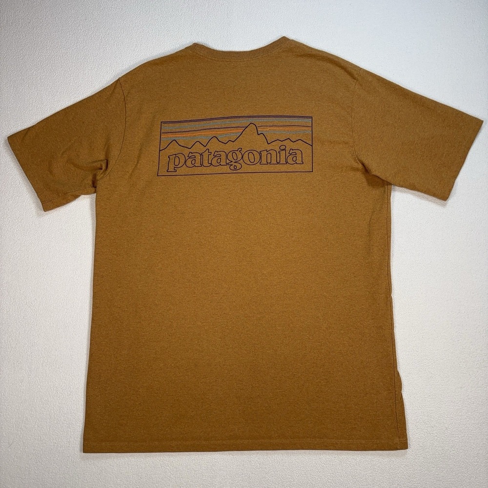 Patagonia P-6 Logo Responsibili-Tee T-Shirt Men's M Yellow Crewneck Spellout